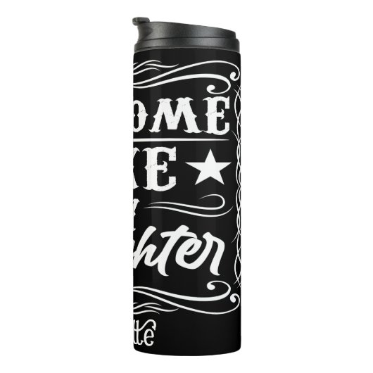 Tシャツタイポグラフィブラックシャツおもしろい文字父 タンブラー (回転右)