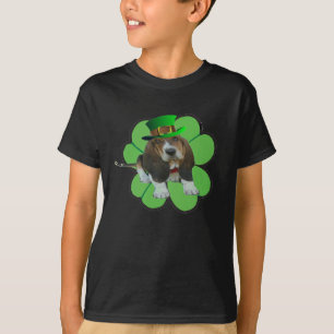 Tシャツバスセットハウンドハッピーセントパトリックのクローバー Tシャツ