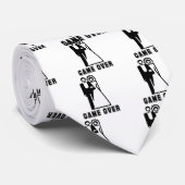Tシャツ上のゲーム ネクタイ (ロール)