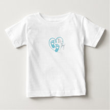 Tシャツ赤ちゃんシャワー