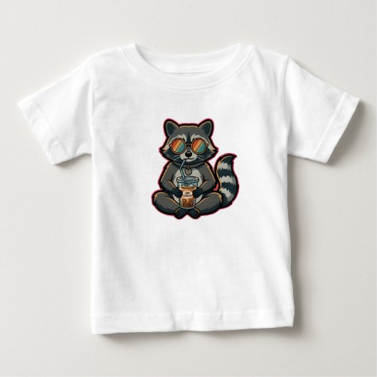 Tシャツ かっこいいアライグマのオーツミルクアイスコーヒー (正面)