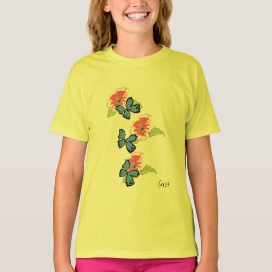 Tシャツ：野生の花と蝶々 Tシャツ (正面)