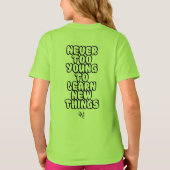 Tシャツ： Never Too Young （緑） Tシャツ (裏面)
