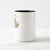 Tレックスの恐竜の男最後のユニコーンを食べました ツートーンマグカップ (中央)