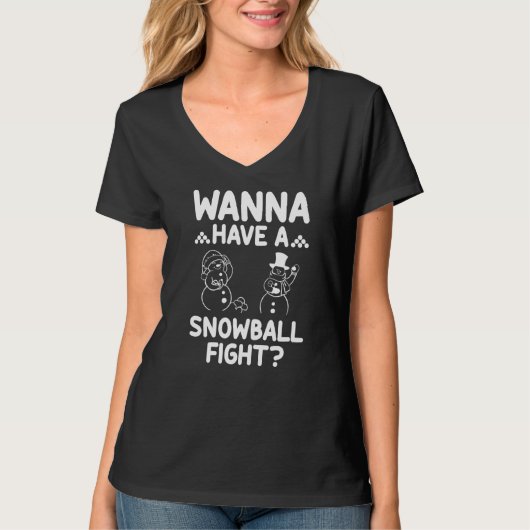 Tレックスは雪投げSnおもしろいの雪合戦を嫌う Tシャツ (正面)