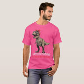 Tレックス恐竜おもしろい母の母性はTで歩いている Tシャツ (正面フル)