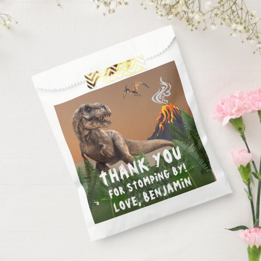 Tレックス恐竜の誕生日パーティーありがとう フェイバーバッグ (封をした状態)