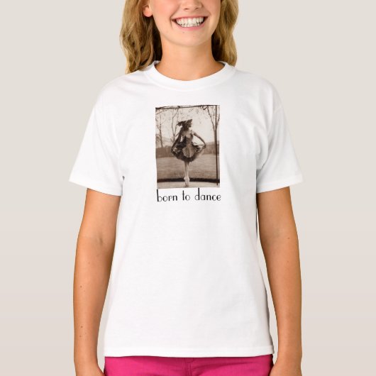 T生まれシャツにDance Girl Tシャツ (正面)