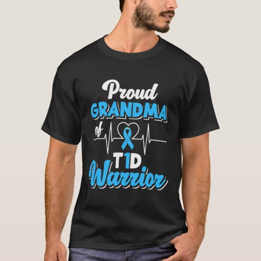 T誇りを持った1d戦士の糖尿病糖尿病Aのおばあちゃん Tシャツ (正面)