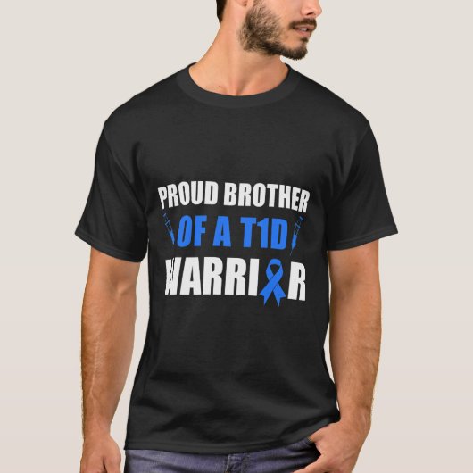 T誇りを持った1d戦士の糖尿病認識度の兄弟 Tシャツ (正面)