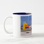 T28、T 28のトロイ人 ツートーンマグカップ (左)