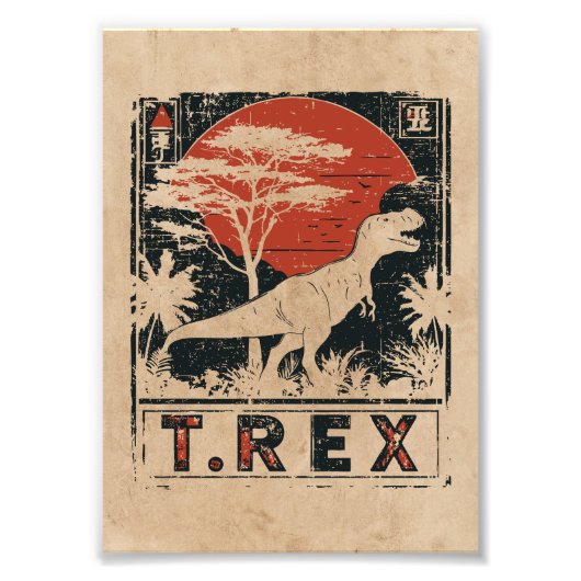 T-Rex 恐竜 ビンテージ アート | 侘び寂びの赤い太陽 フォトプリント (正面)