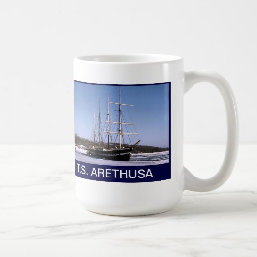 T.S. 凍結する川MedwayのArethusa コーヒーマグカップ (右)