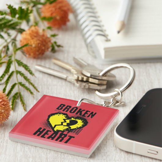 T-Shirt キーホルダー (正面右)