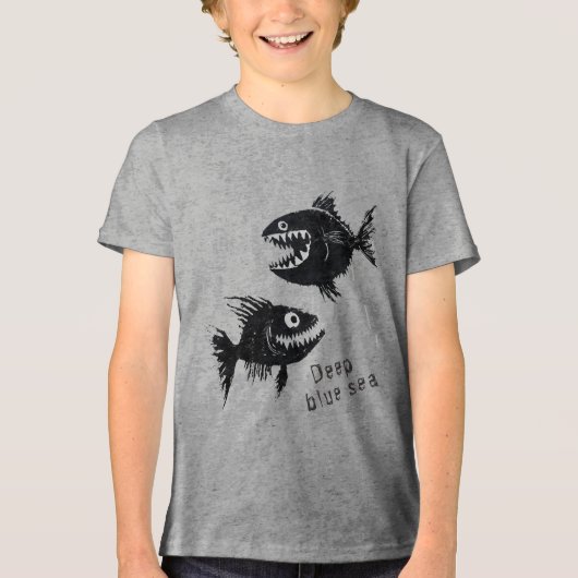T-shirt Two scary fish, tattoo style, personalized トライブレンドTシャツ (正面)