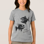 T-shirt Two scary fish, tattoo style, personalized トライブレンドTシャツ (正面)