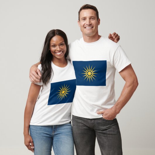 T Shirt with Flag of Macedonia, Greece Tシャツ (ユニセックス)