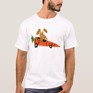 TA-にんじん車の漫画を運転するおもしろいなバニーウサギ Tシャツ