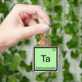 Ta - 化学の元素記号の先生の助手 T シャツ キーホルダー (手)