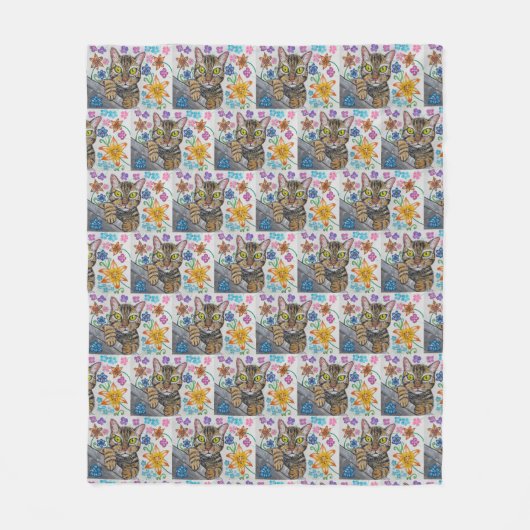 Tabby cat and flowers blanket  フリースブランケット (正面)