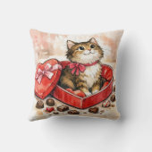Tabby Cat In a Valentine Heart Candy Box クッション (裏面)