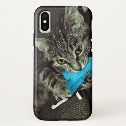 Tabby Cat with Feather by Shirley Taylor Case-Mate iPhoneケース (裏面)