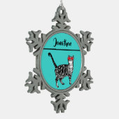 Tabby Cats クール 'One Cat' Aqua Boys スノーフレークピューターオーナメント (左)