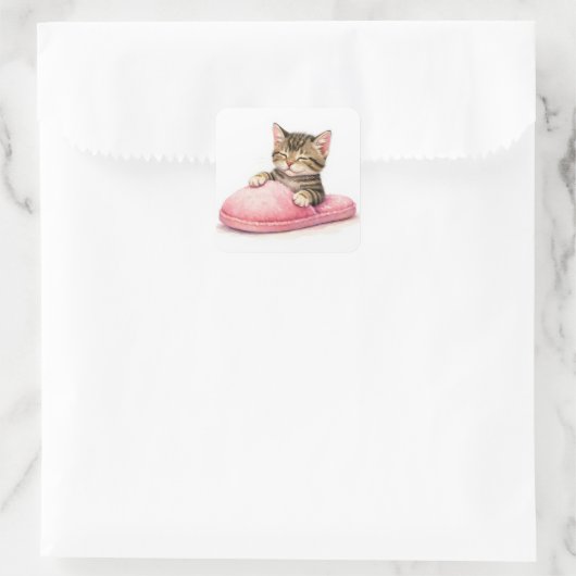 Tabby Kitten Sleeping in a Pink Slipper スクエアシール (バッグ)