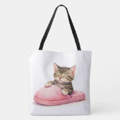 Tabby Kitten Sleeping in a Pink Slipper トートバッグ (裏面)