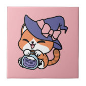 Tabby Witch Brew – Cute Halloween Cat Design タイル (正面)