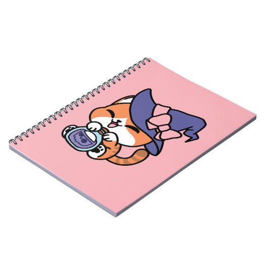 Tabby Witch Brew – Cute Halloween Cat Design ノートブック (左側)