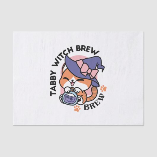 Tabby Witch Brew – Cute Halloween Cat Design 薄葉紙 (正面)