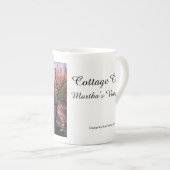 Tabernacle and Church Sunrise - Martha's Vineヤード ボーンチャイナマグカップ (正面右)