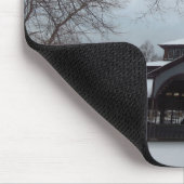 Tabernacle and Snow Gray Skies – マーサのブドウ畑 マウスパッド (コーナー)