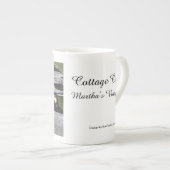 Tabernacle Window Reflection - Martha's Vineyard ボーンチャイナマグカップ (正面右)