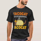 Tacocatの後ろへスペルされた文字はTacocatである Tシャツ (正面)