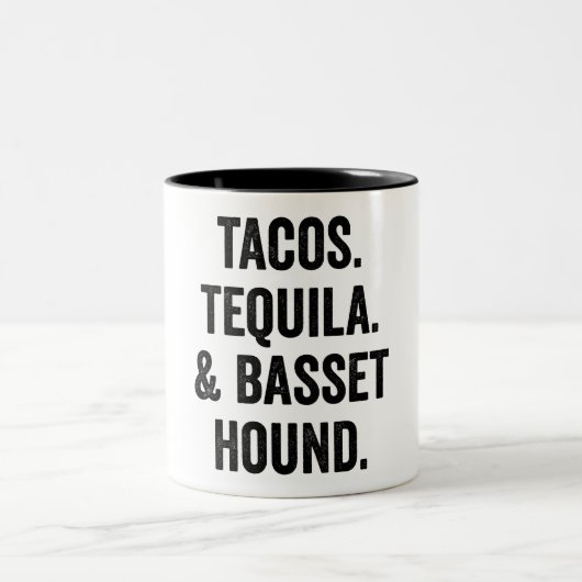 Tacos Tequila And Basset Hound Funny ツートーンマグカップ (中央)