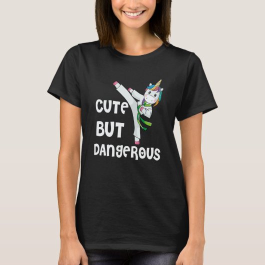 Taekwondo Unicorn  Cute But Dangerous Karate  Kids Tシャツ (正面)