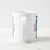 TAG Con 2026 ヴィマーナ飛行 - ジャンボマグ ジャンボコーヒーマグカップ (裏面)