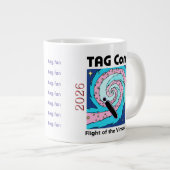 TAG Con 2026 ヴィマーナ飛行 - ジャンボマグ ジャンボコーヒーマグカップ (正面右)