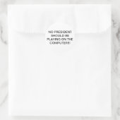 Take-Away Trump's Computer Hankamer Artjunkhaus  ラウンドシール (バッグ)