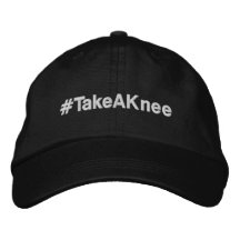 #TakeAKnee，白い文字の黒，政治的抗議
