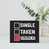 Taken 独身の Gamer Gaming Games Valentine's Day ポストカード (スタンド正面)