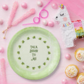 Talk Derby To Me Mint Julep Green Customizable ペーパープレート (パーティー)
