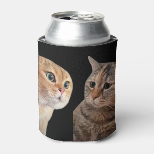 Talking Catsミーム両面ブラック 缶クーラー (缶正面)