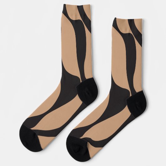 TanとBlackのEbbとFlow 4 ソックス (左)