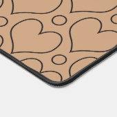 TanとBlack Loveのハートと水玉模様パターン デスクマット (コーナー)