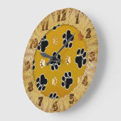 Tanとblack pawは金ゴールド背景に印刷#2 ラージ壁時計 (傾斜)