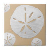 Tan & White Tropical Beach Sand Dollar タイル (正面)
