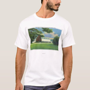 Tanglewood音楽小屋および地面の眺め Tシャツ